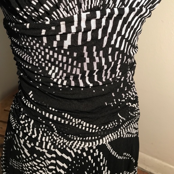 Kenneth Cole Reaction Dress- SZ S **New With Tags** - Picture 8 of 16
